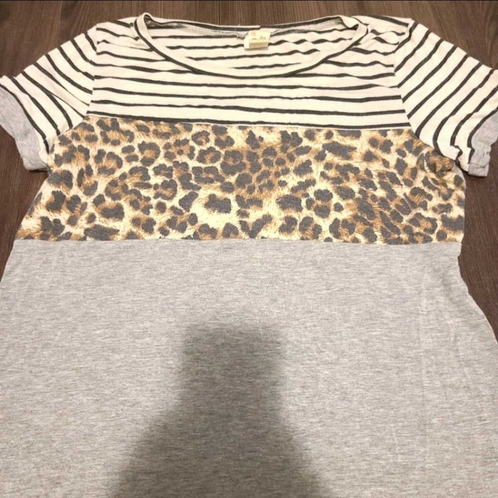 7th Ray Striped and Leopard Print Short Sleeve Tshirt